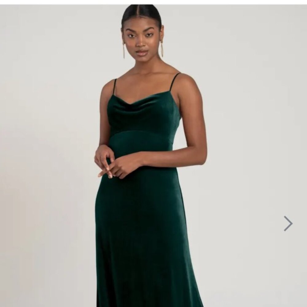 Jenny Yoo Sammi dress in Emerald Velvet